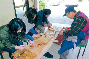 竹細工作り